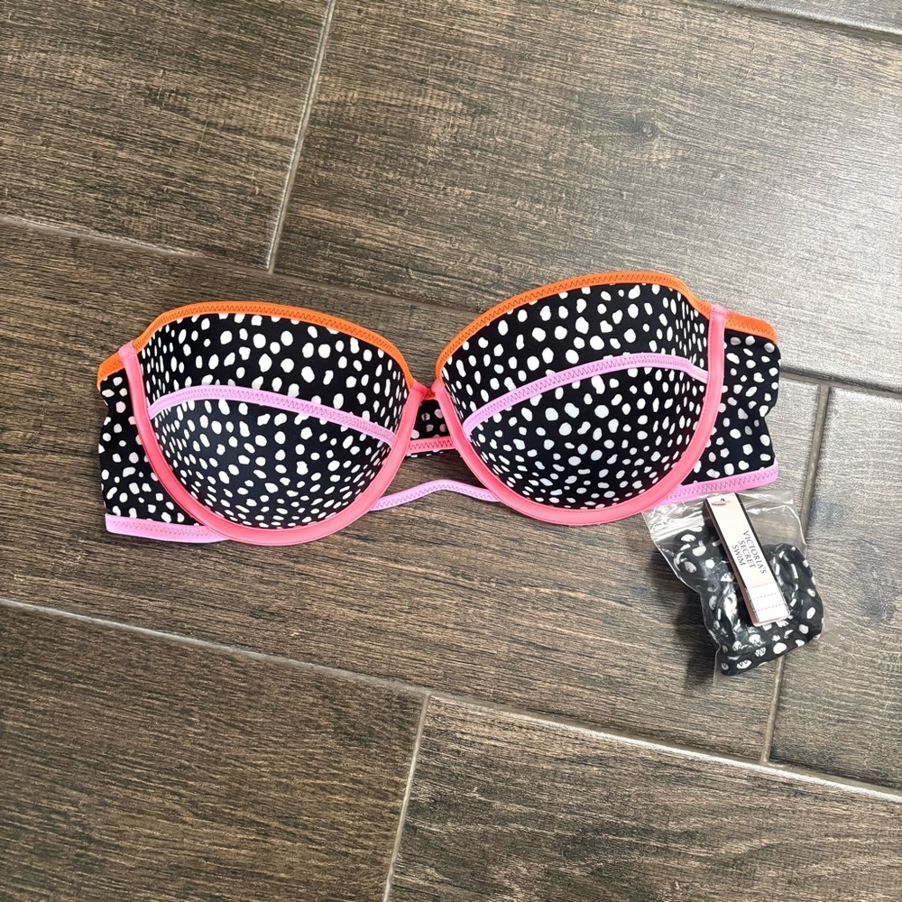 Victoria's Secret / NWT Flirt Bandeau Bikini Swim Top
